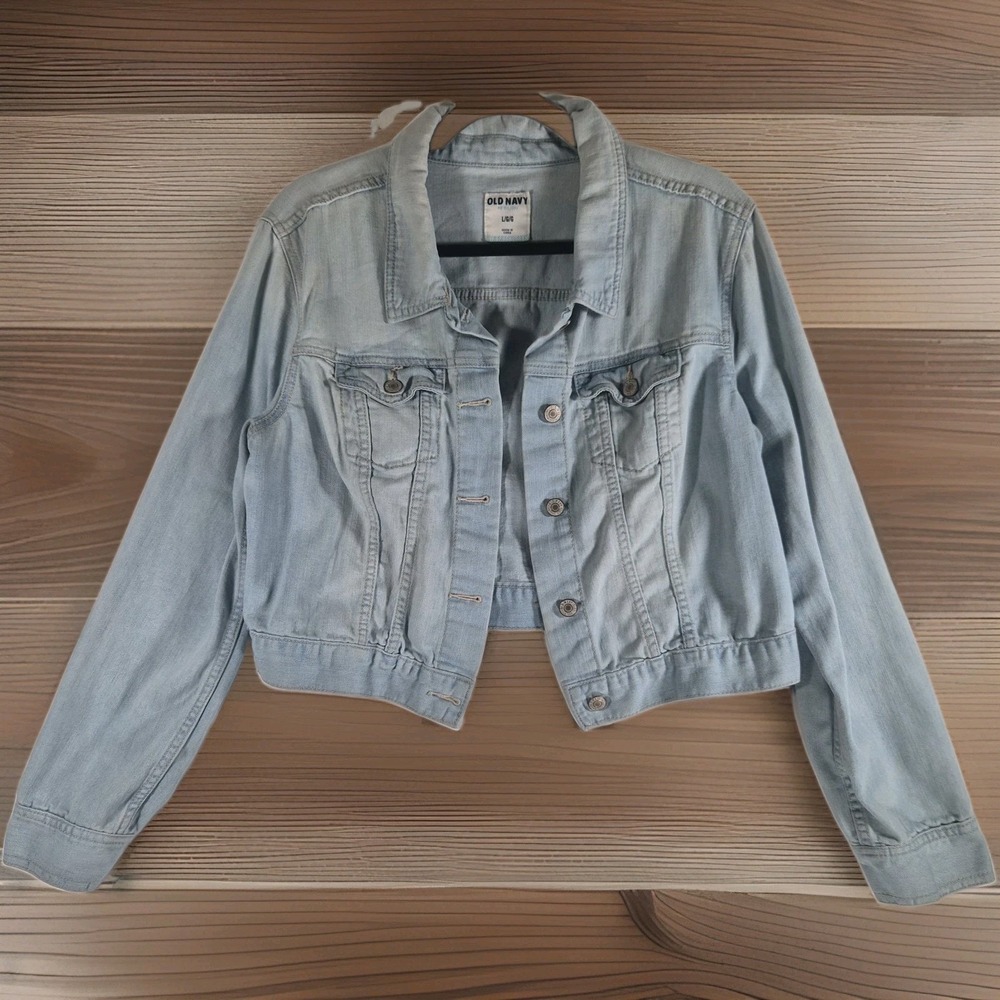 Old Navy Women's Large Light Wash Cropped Denim Jean Jacket Stretch